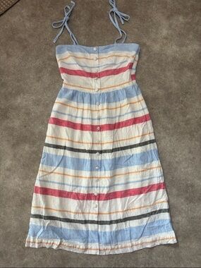 Gal meets glam Hattie midi dress